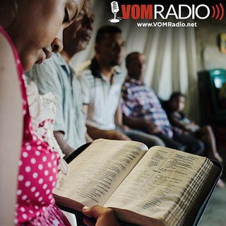 COLOMBIA: Pray We Will Go Full