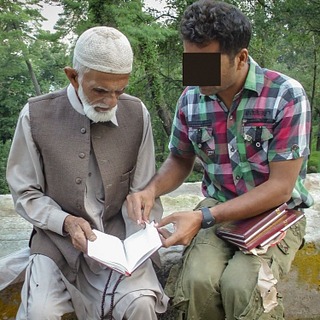 Pakistan: When You Carry a Cross